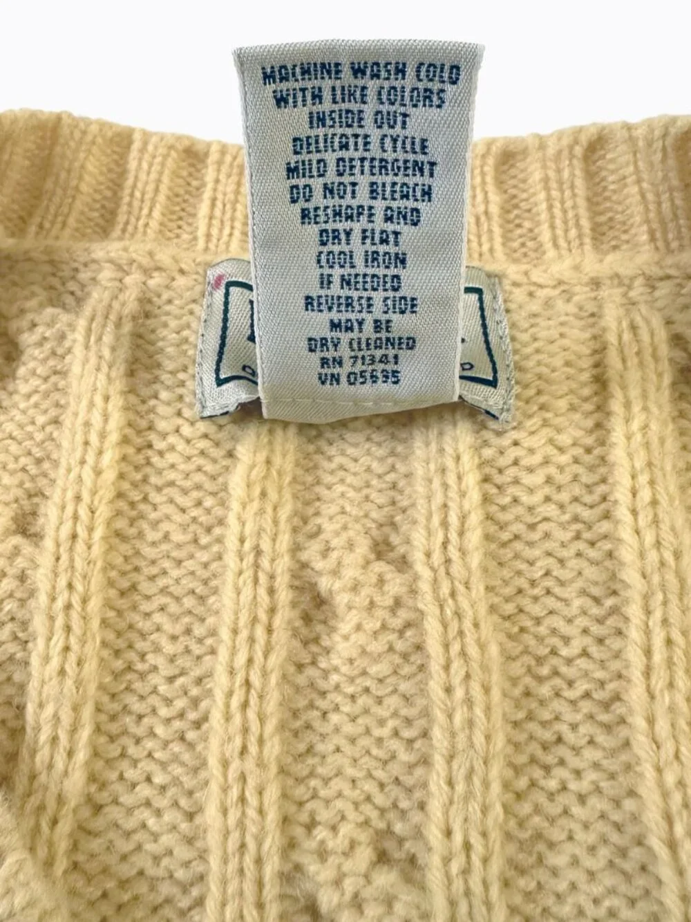 LL Bean Mens Lambswool Cable Knit Crewneck Sweater L Muted Yellow Preppy Classic